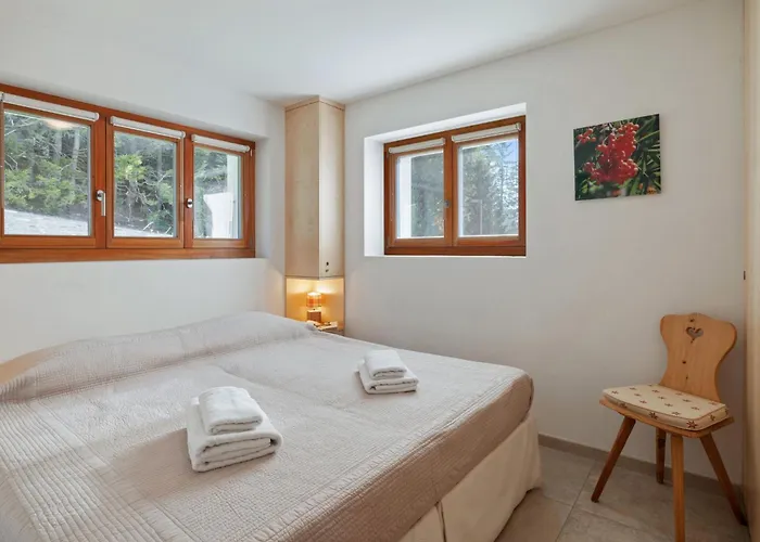 Les Aiguilles Vertes Rez Inferieur By Interhome شقة