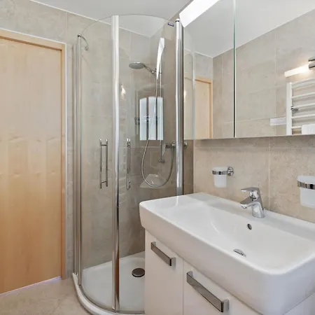 公寓 Les Aiguilles Vertes Rez Inferieur By Interhome